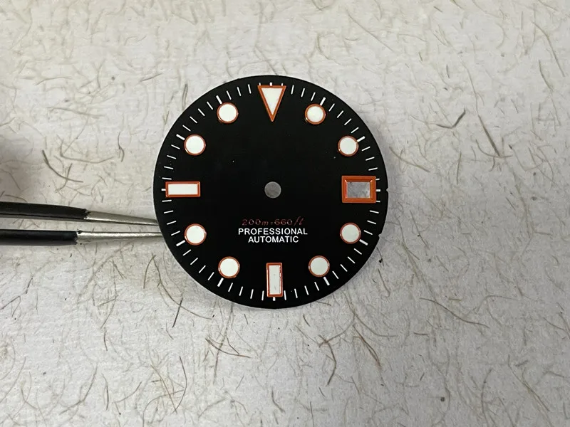 Нови аксесоари за часовник с черен циферблат, модифицирано зелена светлина 28,5 мм, подходящ за часовници с автоматичен механизъм NH35