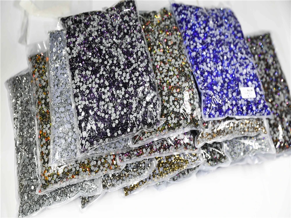 Обемна чанта 100Gross SS6 42 цвят Коригиране на Кристали Crystal Гореща Определяне на Облекло от планински кристал